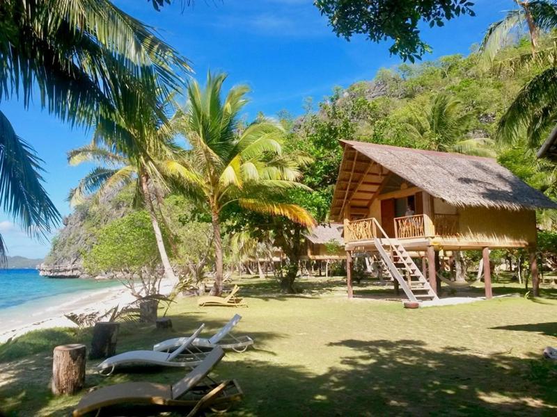Sangat Island Dive Resort Coron Exterior photo