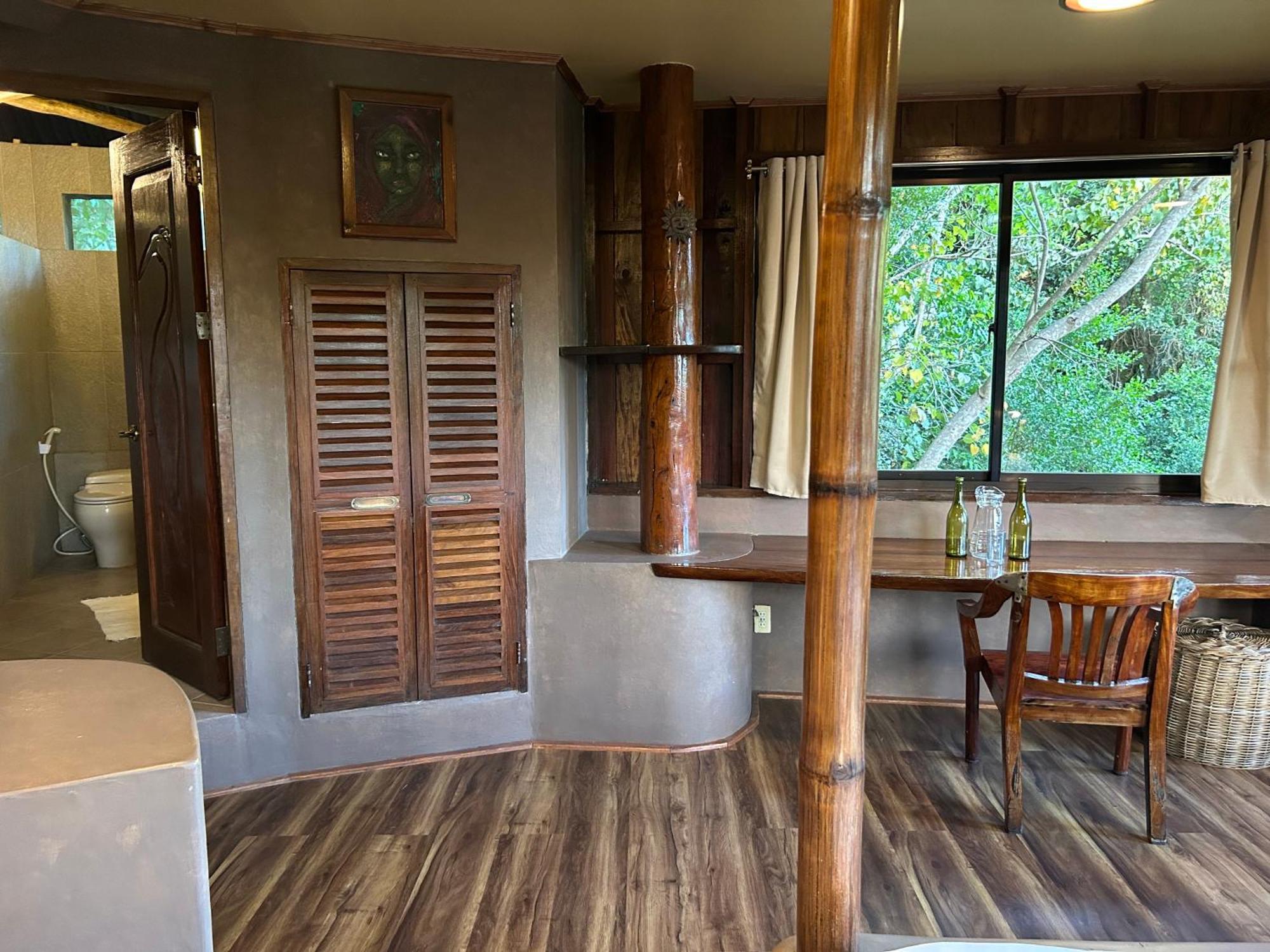 Sangat Island Dive Resort Coron Exterior photo