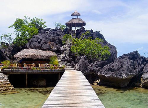 Sangat Island Dive Resort Coron Exterior photo
